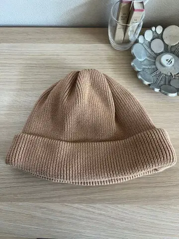 argument 베이지 니트 모자