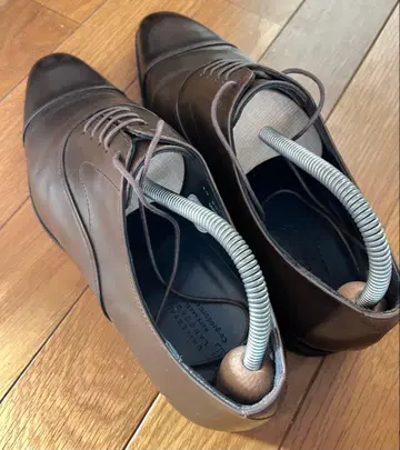 스트레이트 팁 슈즈 CAMI1702-DB