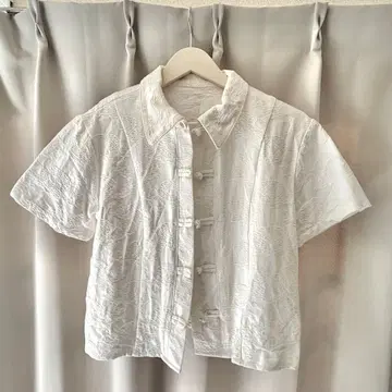 Meridian 직조 패턴 차이나 버튼 반팔 셔츠