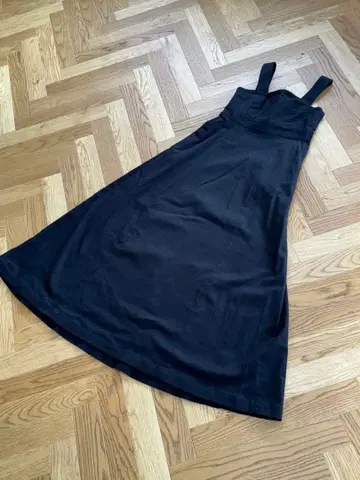 CLANE (클라네) 와이드 스트랩 롱 원피스