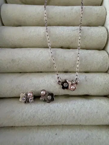 마리콴트 마리쿠아 목걸이 귀걸이 핑크 골드 꽃 플라워