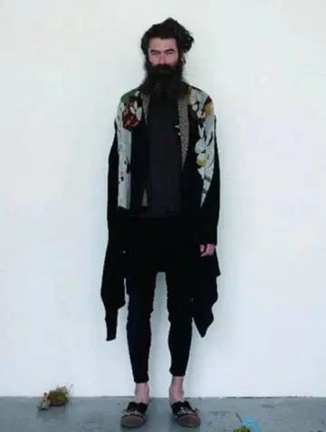 새상품급 STOF 최후의 만찬 가운 가디건 최후의 만찬 상의 코트 스트프