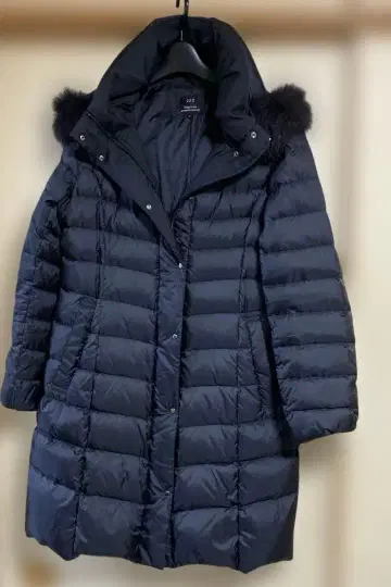 23구 후드 부착 블랙 다운 자켓 사이즈 38