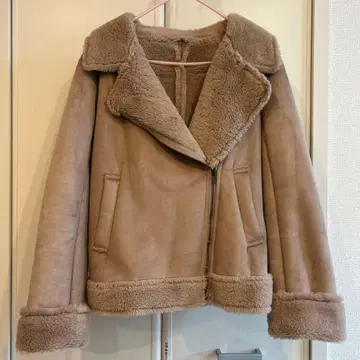 무스탕 라이더 자켓