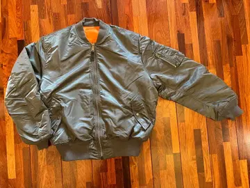 ALPHA INDUSTRIES MA-1 플라이트 자켓 L 사이즈