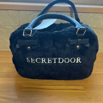 복슬복슬 퍼 투웨이백 블랙