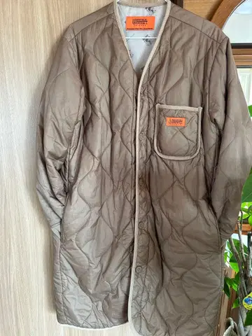 UNIVERSAL OVERALL 퀼팅 자켓 베이지 여성용