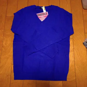 UNIQLO 캐시미어 V넥 니트 L