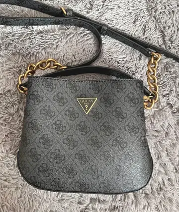 [ 가격 인하 ] 게스 GUESS 숄더백