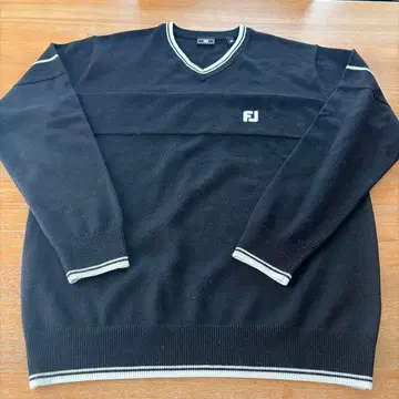 풋조이 블랙 V넥 스웨터 M