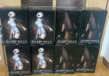 사일런트 힐 2 레드 피라미드 싱 버블 헤드 간호사 피규어