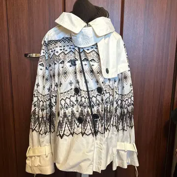 sacai 트렌치코트풍 자켓