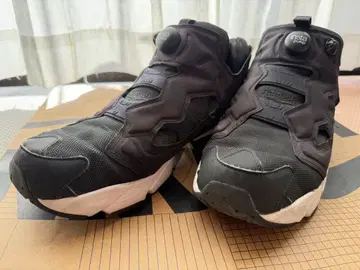 리복 인스타펌프 퓨리 29.0cm 블랙