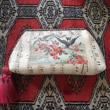 꽃과 새 프린트 클러치백