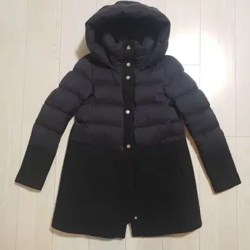 새상품급 Herno (헬로) 후드 부착 다운 자켓 블랙 40