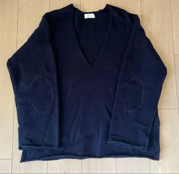 CEPIE V넥 긴팔 니트 스웨터 F 사이즈