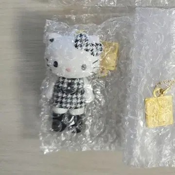 헬로키티전 시크릿 마스코트 참 A 하운드투스