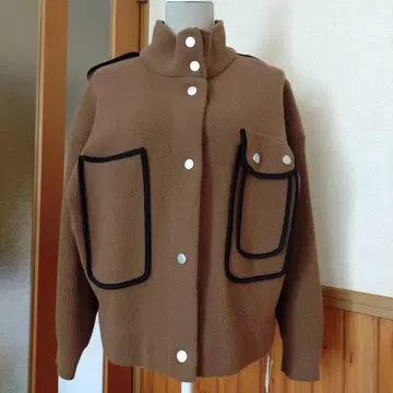 그레디 브릴리언트 파이핑 니트 자켓