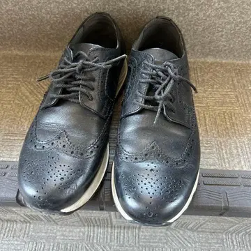 데상트 아오야마 양복 윙팁 신발