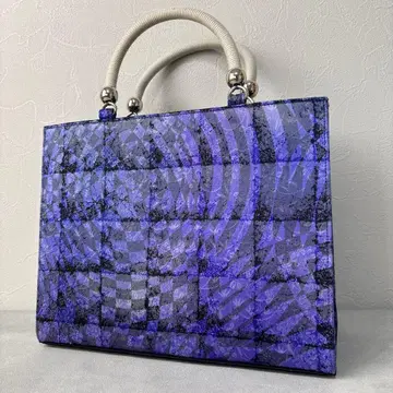 새상품급 토트백 퀼팅 퍼플 올 패턴 일본풍 패턴