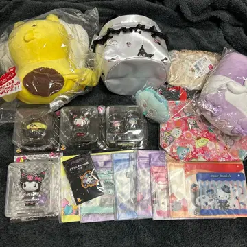 산리오 굿즈 묶음 판매