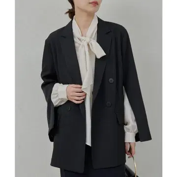 슬릿 슬리브 자켓