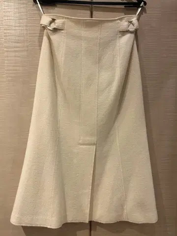 아이보리 플레어 스커트 리본 포함