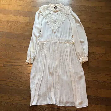 빈티지 화이트 레이스 장식 긴팔 롱 원피스 vintage