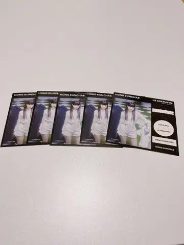 르세라핌 LESSERAFIM 운채 트레이딩 카드 최초 한정 스티커