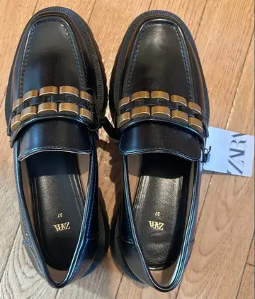 [ ZARA ] 통굽 로퍼 사이즈 37