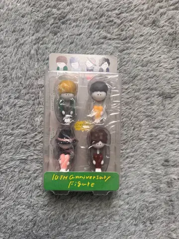 크리프하이프 10주년 피규어