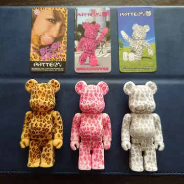 베어브릭 3개 세트 (시크릿 포함)