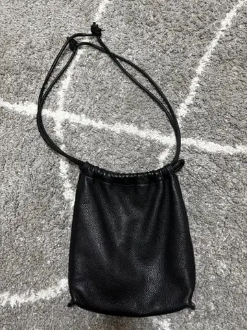 뷰레 복조리 숄더백