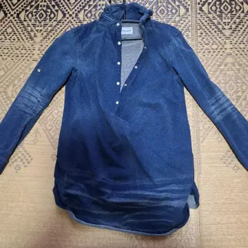 Mansart 다크 블루 긴팔 셔츠