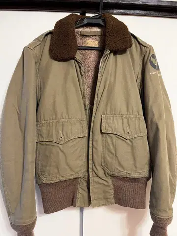 THE REAL McCOY'S 플라이트 자켓 올리브 그린