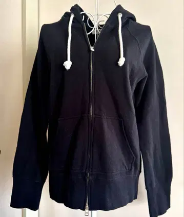 론 헤르만 블랙 지퍼 후드티