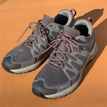 몽벨 스니커즈 GORE-TEX 트레킹 슈즈 그레이 27cm