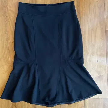 나라 까미체 저지 소재 플레어 스커트