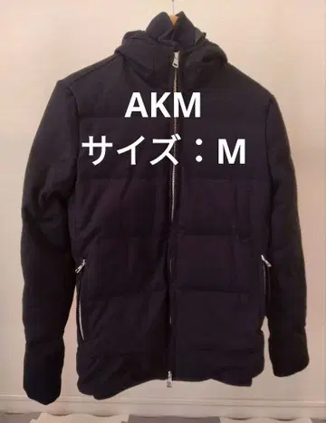 AKM 후드 부착 네이비 다운 자켓 사이즈 M