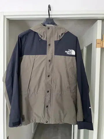 THE NORTH FACE 마운틴 라이트 자켓