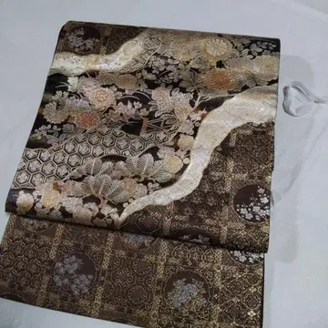 꽃무늬, 나전, 육통 후쿠로 오비