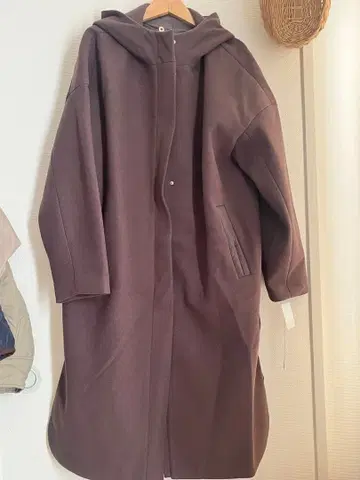롱 코트 후드 부착 다크 브라운 LL