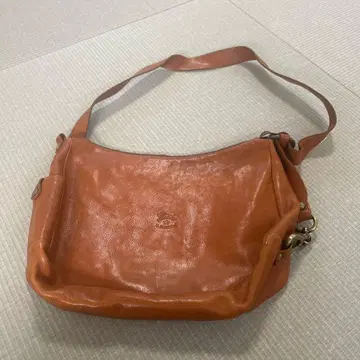 IL BISONTE 브라운 가죽 숄더백