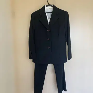 수트 셋업. 블라우스 서비스