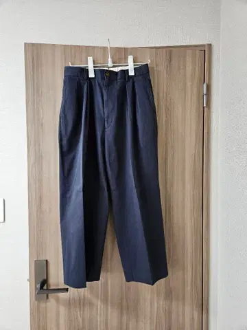 NEAT 치노 네이비 44