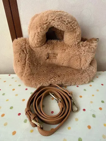 사만다 타바사 프티 베제 핸드백