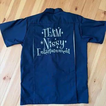 TEAM Nissy Entertainment 반팔 셔츠 네이비