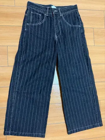 BlessU 블랙 스트라이프 와이드 데님 팬츠