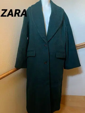 ZARA 다크 그린 체스터 코트 S 사이즈