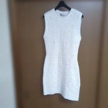 Zara 화이트 트위드 셋업